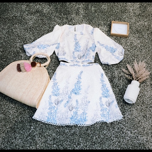 Cut off dress - Picture 3 of 6